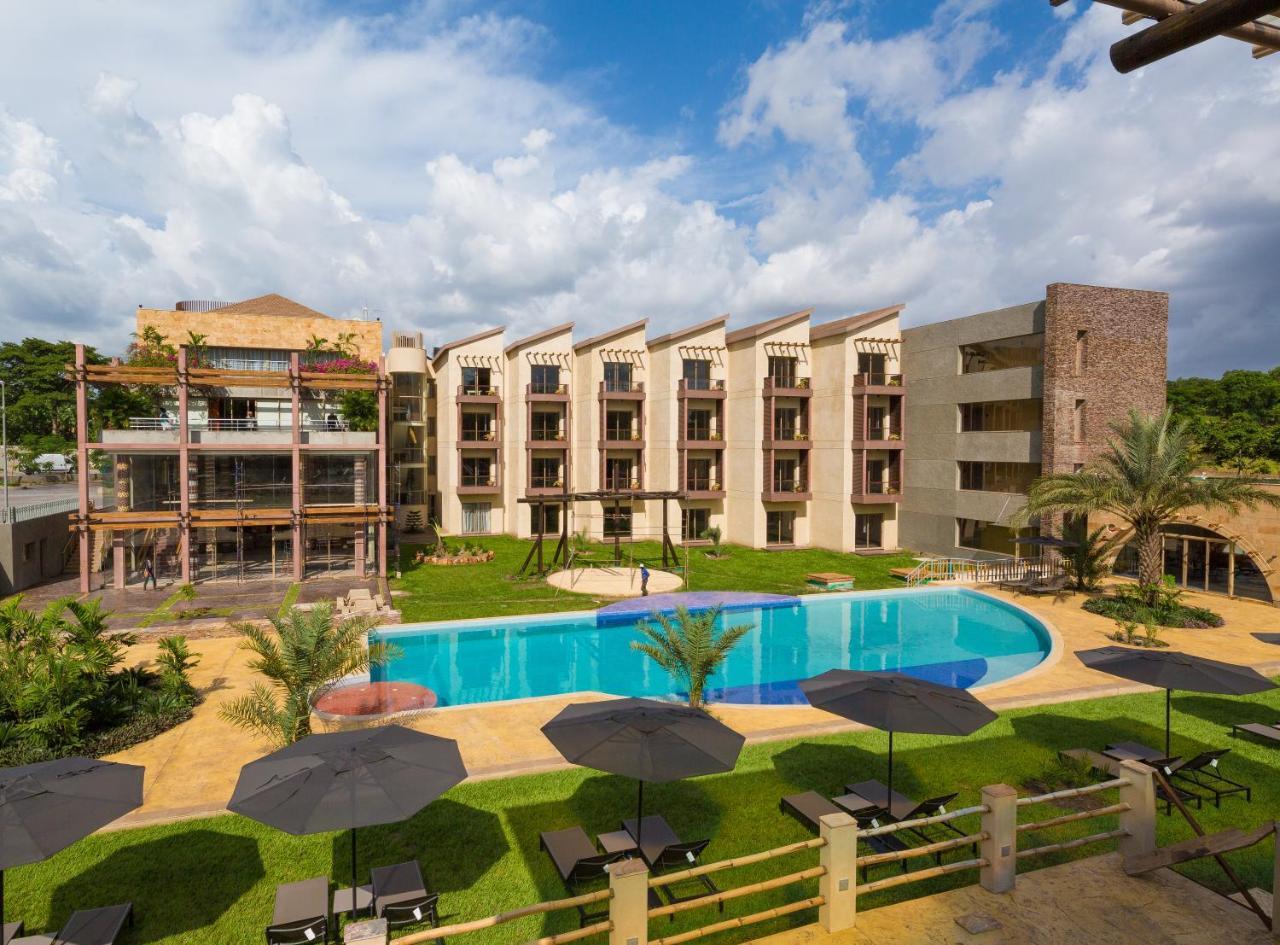 Peduase Valley Resort Aiyimensa Exterior photo